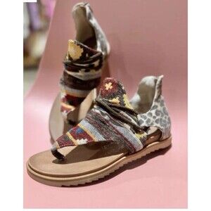 Very G Rock With MeE Sandals 7.5 Western Boho Leopard Animal Print